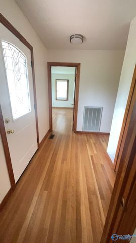 1400 Mcclung Avenue SE, Huntsville, AL 35801