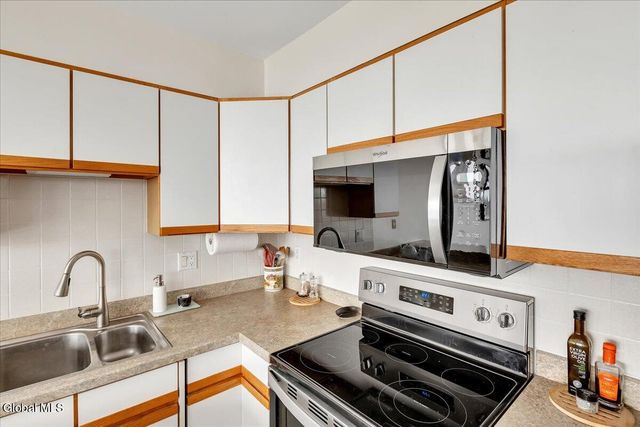 60 Top Of The World Road, Lake George, NY 12845