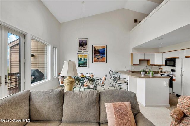 60 Top Of The World Road, Lake George, NY 12845