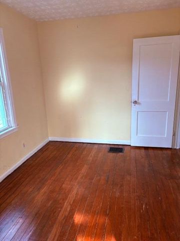 227 Walton Avenue 227 Walton Avenue, Dayton, OH 45417