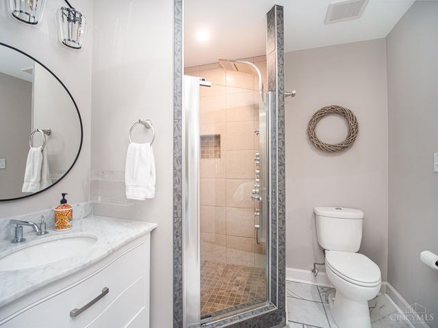 10837 Fallsington Court, Blue Ash, OH 45242