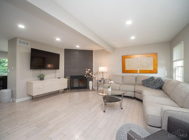 10837 Fallsington Court, Blue Ash, OH 45242