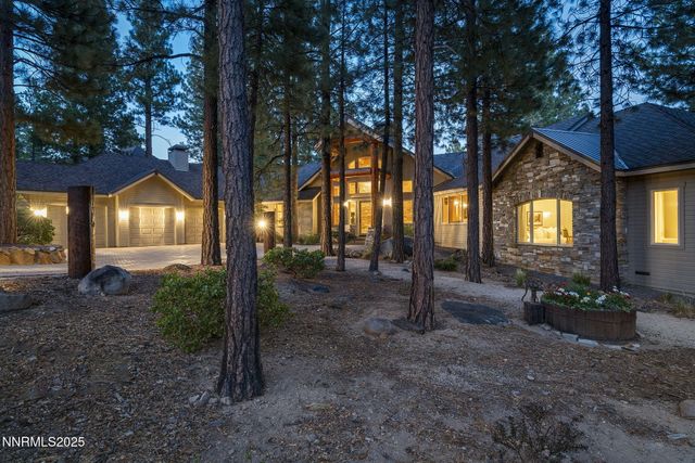 1690 Green Ash Road, Reno, NV 89511