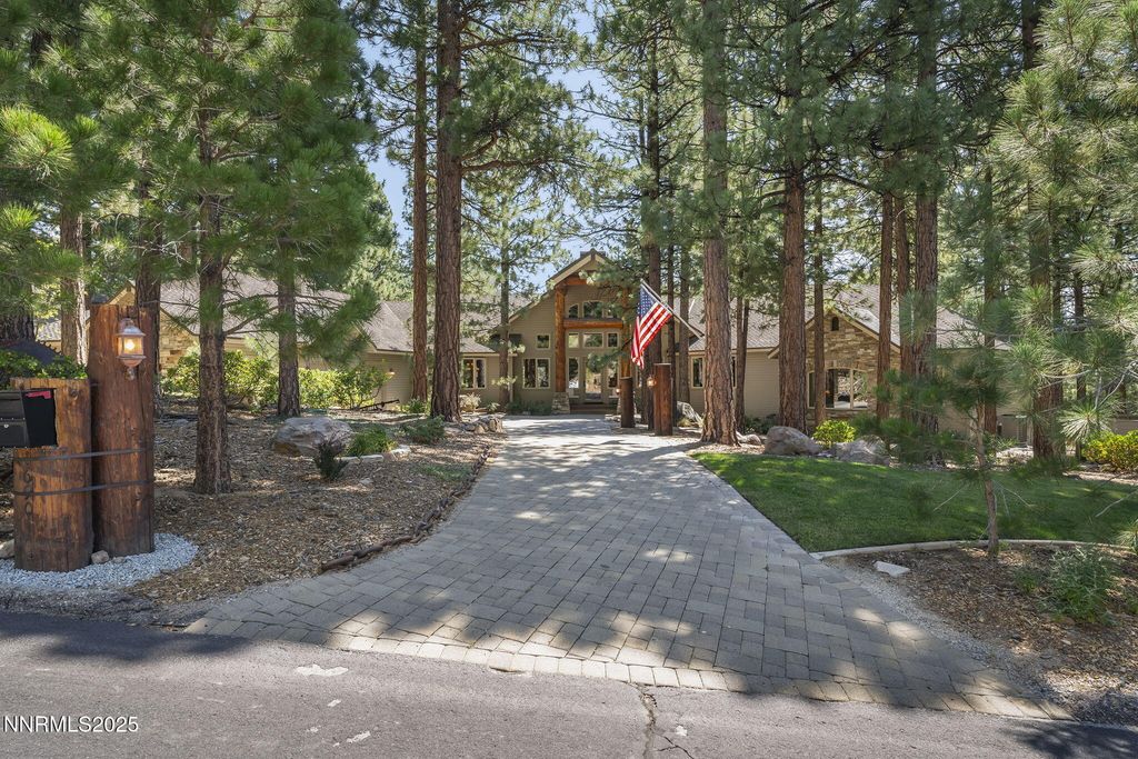 1690 Green Ash Road, Reno, NV 89511