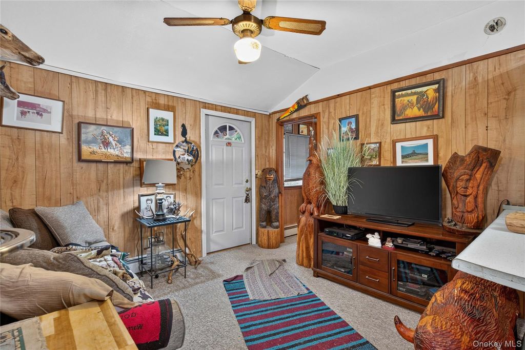 33 E Crossman Avenue, Monroe, NY 10950 — photo 5