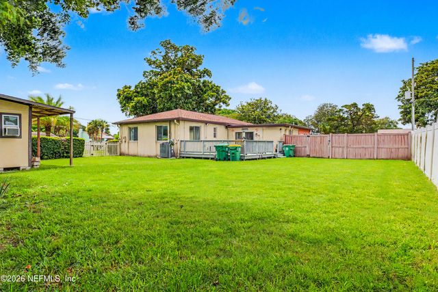 1318 8TH Street N, Jacksonville Beach, FL 32250