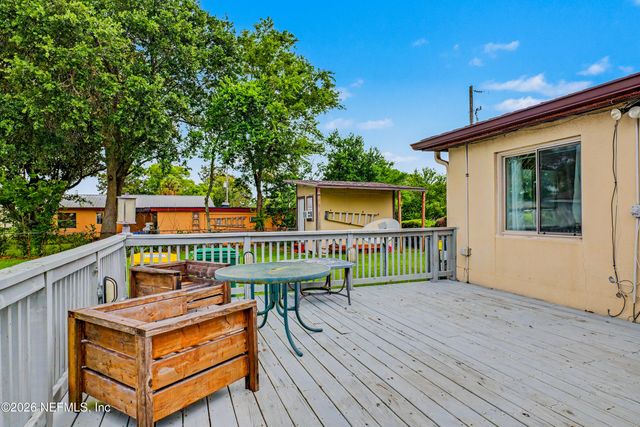 1318 8TH Street N, Jacksonville Beach, FL 32250