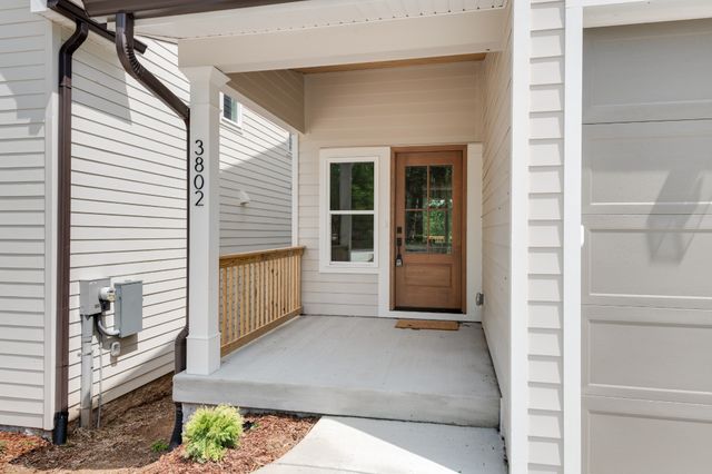 3802 Syfert Ln, Nashville, TN 37211