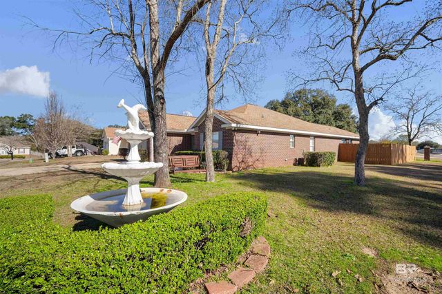 1897 Burnham Court, Mobile, AL 36695