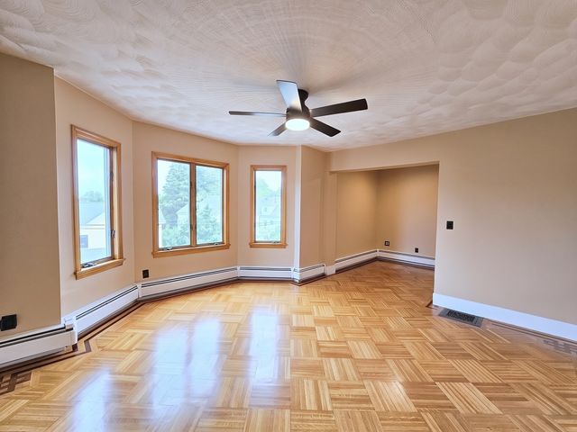 238 School Street 3, Somerville, MA 02145