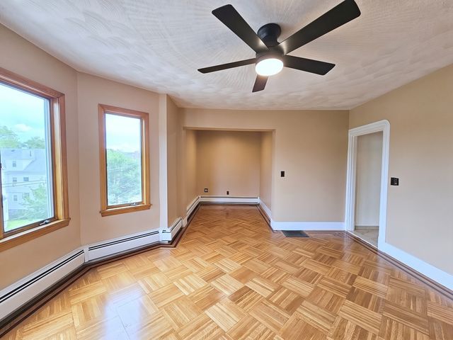 238 School Street 3, Somerville, MA 02145