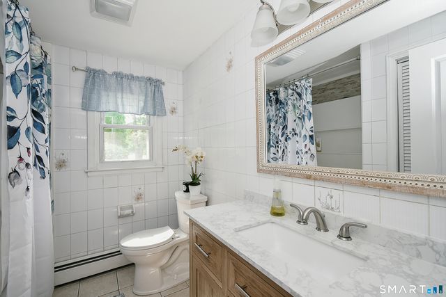 50 Perry Road, Bristol, CT 06010