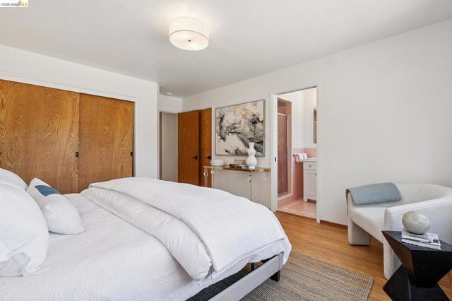 5263 Proctor Avenue, Oakland, CA 94618