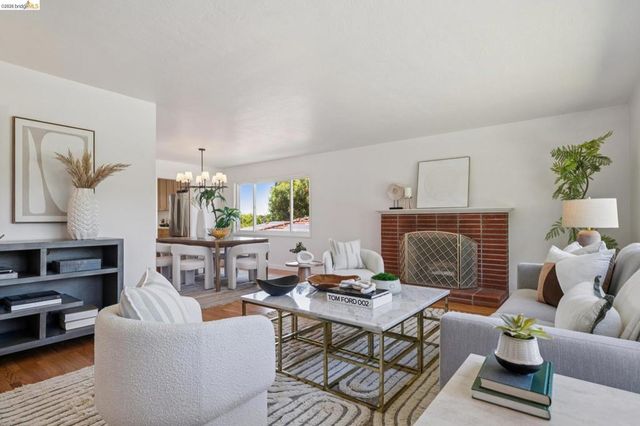 5263 Proctor Avenue, Oakland, CA 94618
