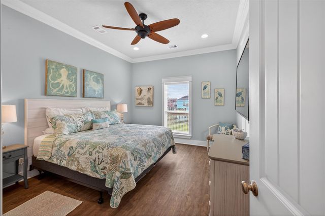 844 Eastview, Crystal Beach, TX 77650