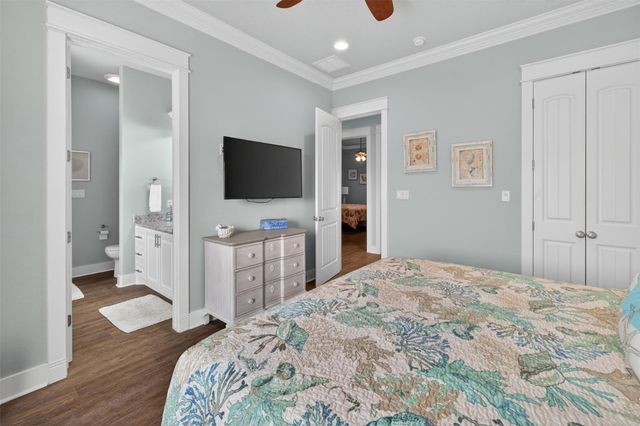 844 Eastview, Crystal Beach, TX 77650