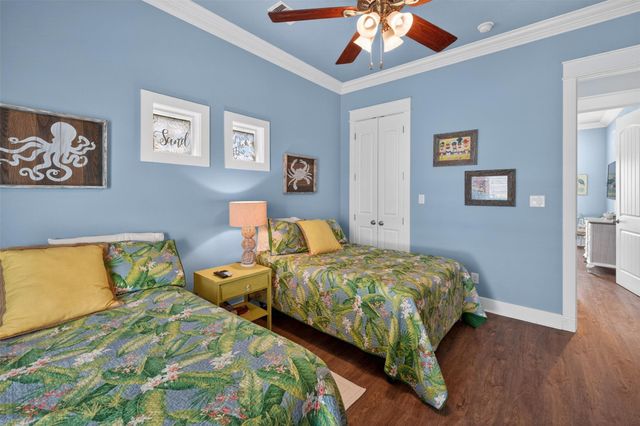 844 Eastview, Crystal Beach, TX 77650