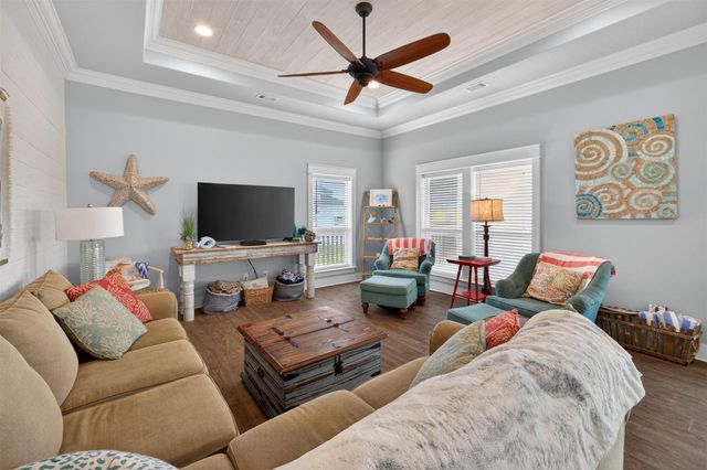 844 Eastview, Crystal Beach, TX 77650