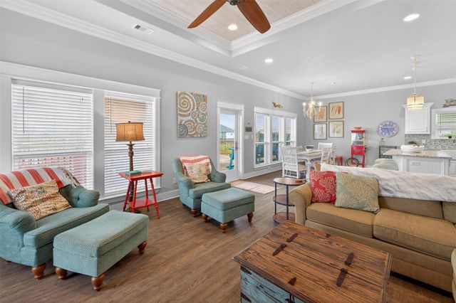 844 Eastview, Crystal Beach, TX 77650