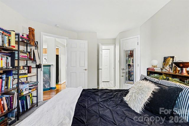 2512 Cranbrook Lane 3, Charlotte, NC 28207