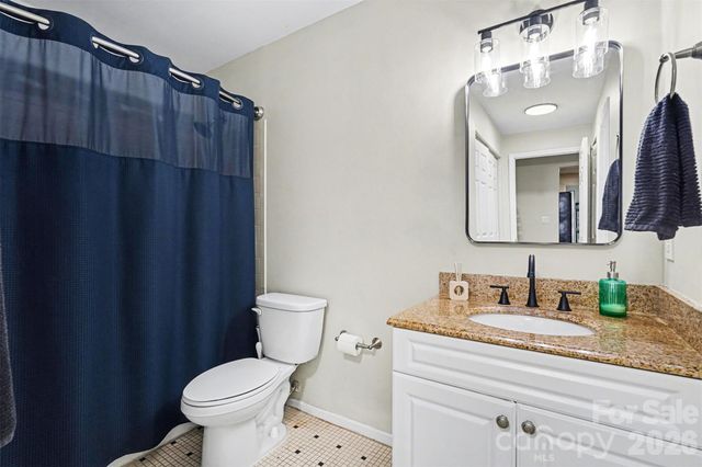 2512 Cranbrook Lane 3, Charlotte, NC 28207