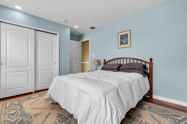 101 Rosemont Drive, Morganville, NJ 07751