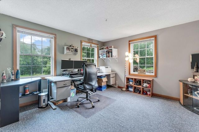 69R Anthony St, Berkley, MA 02779