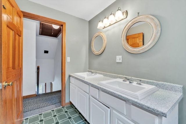 69R Anthony St, Berkley, MA 02779