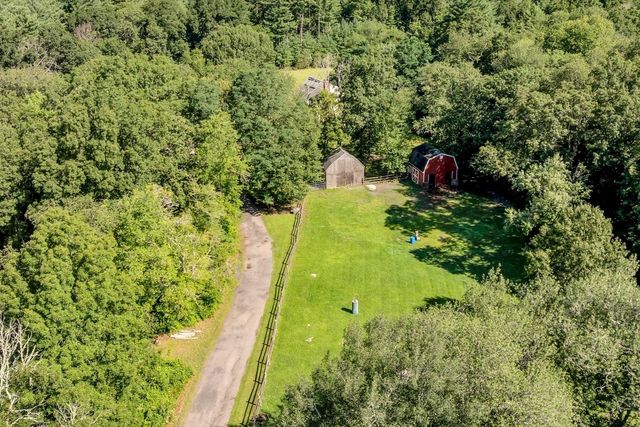 69R Anthony St, Berkley, MA 02779