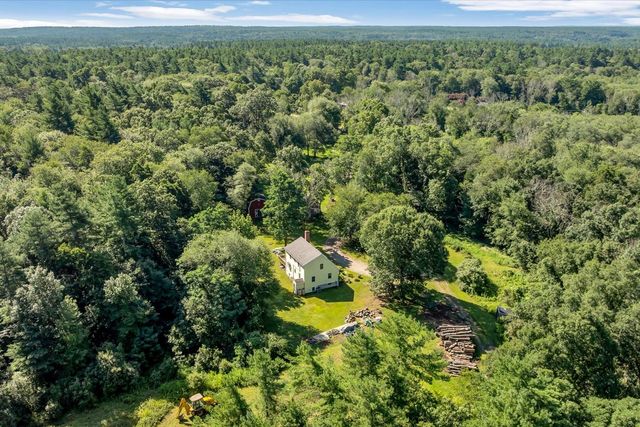 69R Anthony St, Berkley, MA 02779