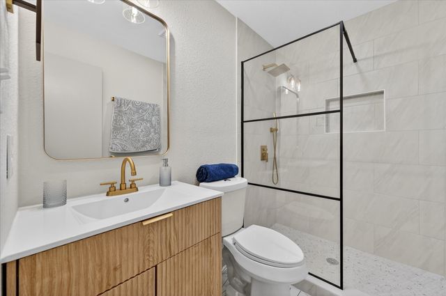 6628 Onyx Drive N, North Richland Hills, TX 76180