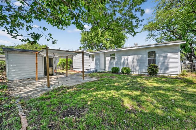 6628 Onyx Drive N, North Richland Hills, TX 76180