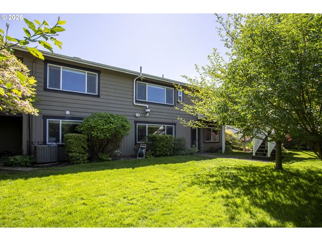 13725 Ne FREMONT Ct, Portland, OR 97230
