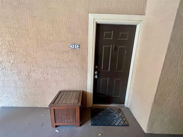 5506 METROWEST BOULEVARD 101, Orlando, FL 32811