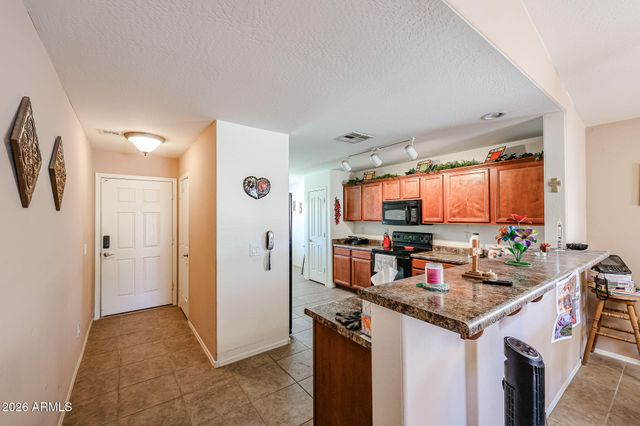 16600 W DESERT BLOOM Street, Goodyear, AZ 85338