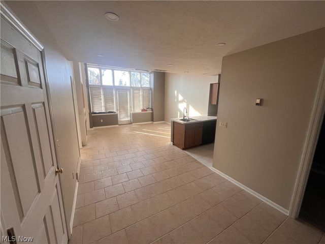 1000 2nd Street 204, Fairport Harbor, OH 44077