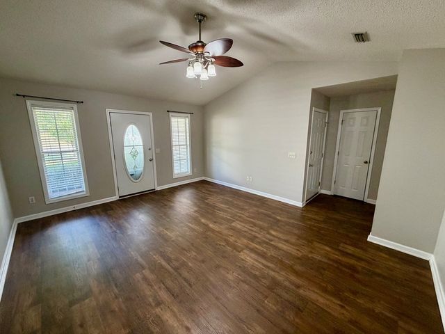 142 Tree Crest Dr., Dothan, AL 36301