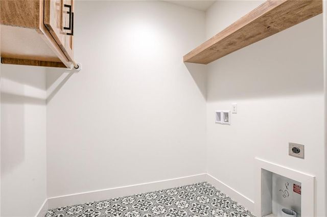 4709 NW Sienna Ridge, Riverside, MO 64150