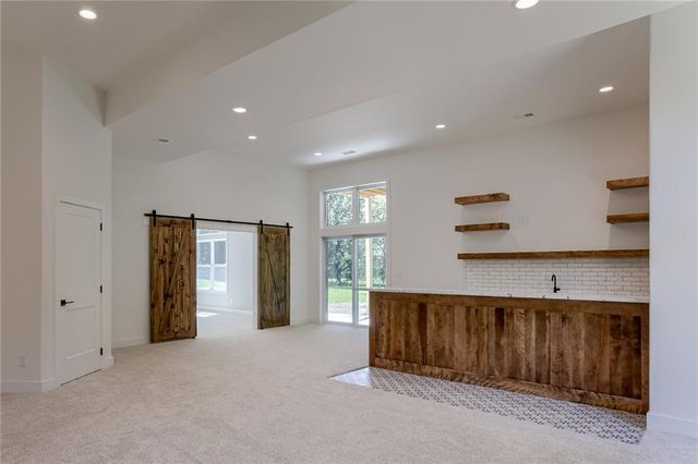 4709 NW Sienna Ridge, Riverside, MO 64150