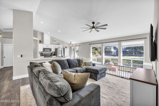 2639 Wildrye Court, Minden, NV 89423