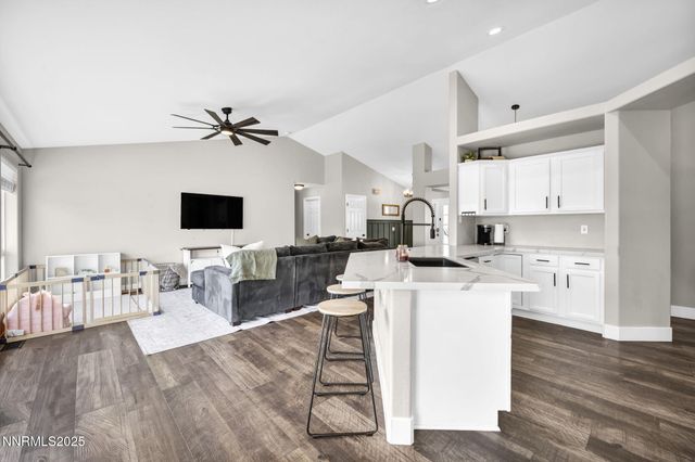 2639 Wildrye Court, Minden, NV 89423