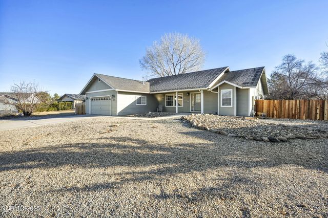 2639 Wildrye Court, Minden, NV 89423