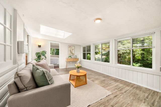 650 Lakeview Drive, Felton, CA 95018