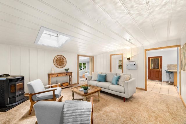 650 Lakeview Drive, Felton, CA 95018