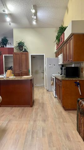 112 Princess Court, Royal Palm Beach, FL 33411