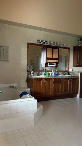 112 Princess Court, Royal Palm Beach, FL 33411