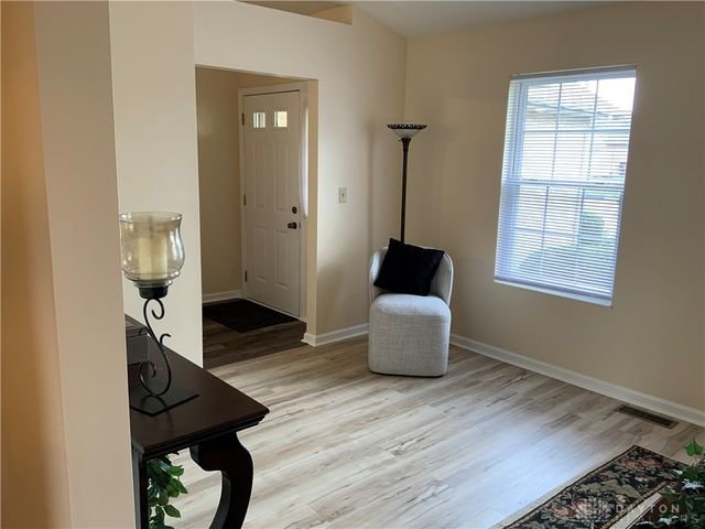 807 Plover Lane, Englewood, OH 45315