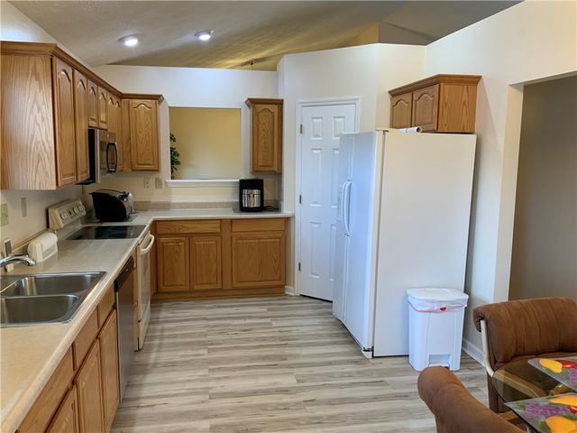 807 Plover Lane, Englewood, OH 45315