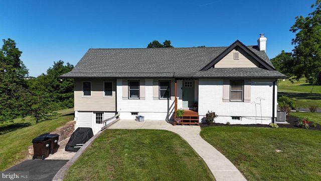 44 WORMAN RD, Douglassville, PA 19518
