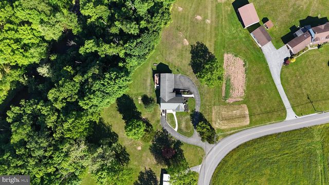 44 WORMAN RD, Douglassville, PA 19518